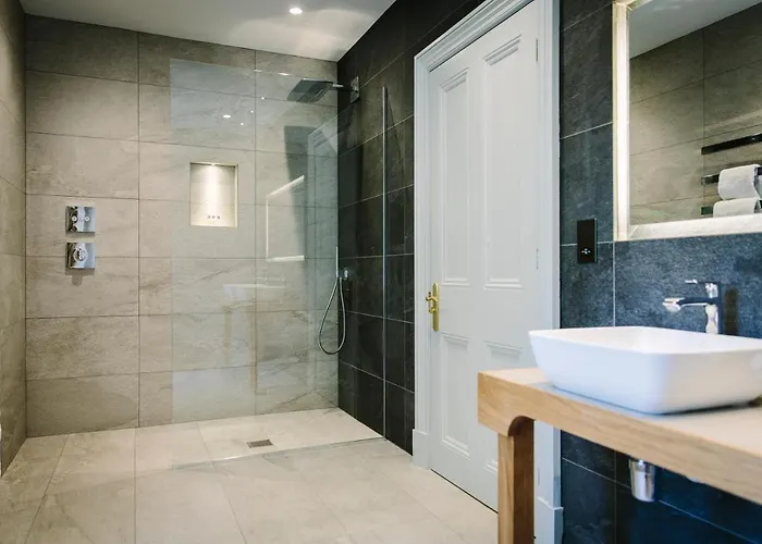 Storrs Hall On The Shore Of Windermere (adults Only) باونيس أون وينديرمير