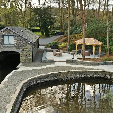 Storrs Hall On The Shore Of Windermere (adults Only)